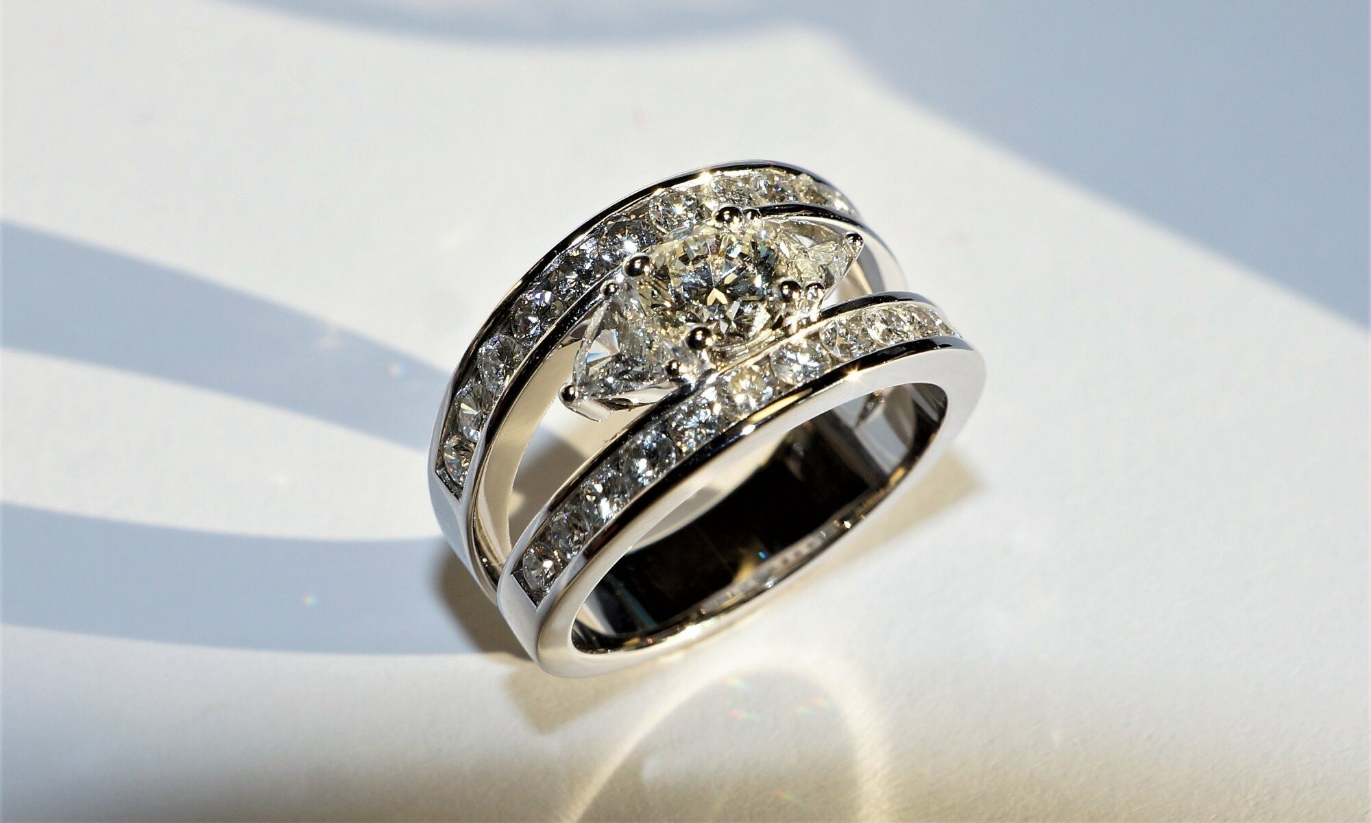 Créations de bijoux sur mesure Créations de bijoux sur mesure